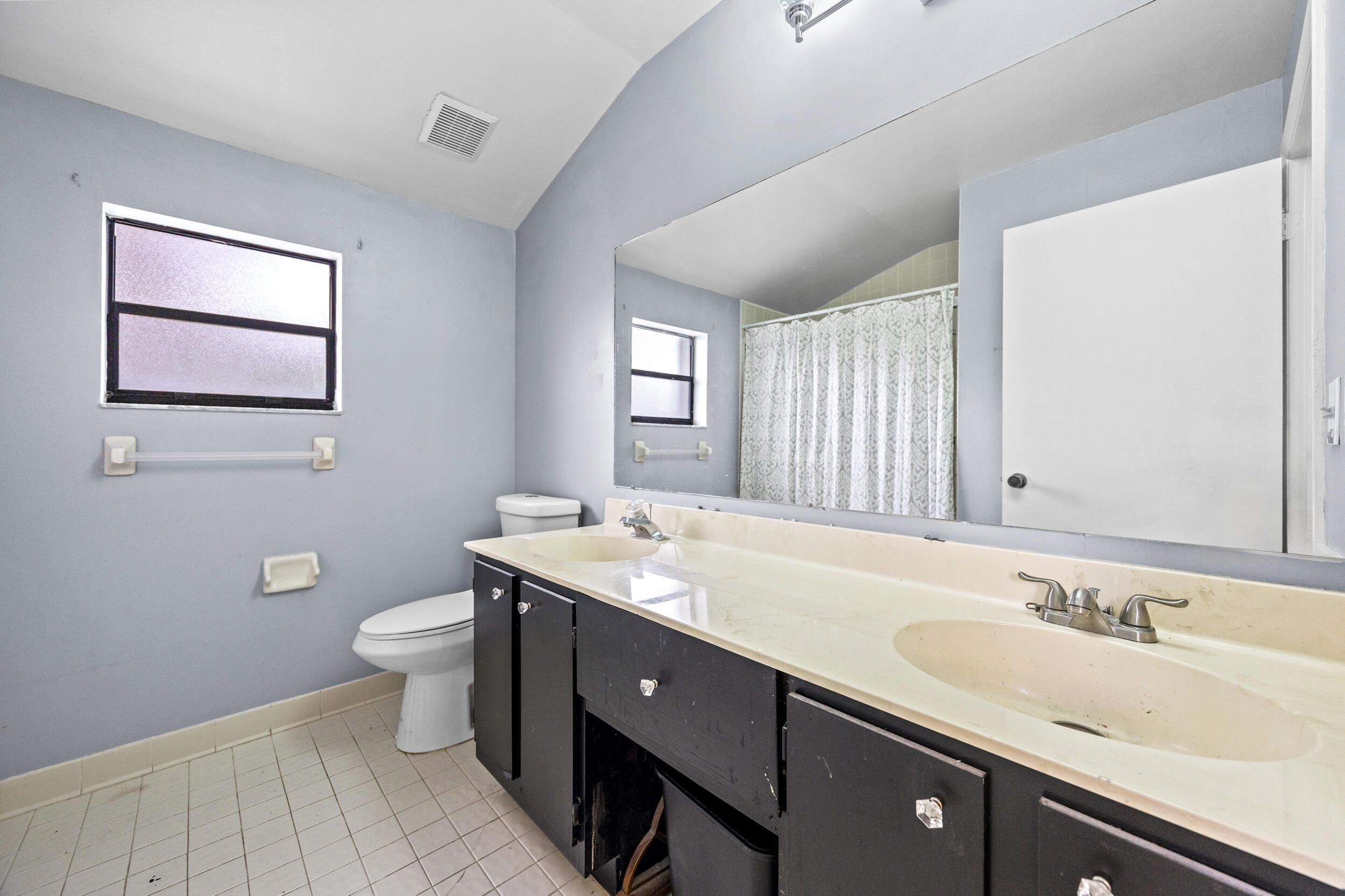 ARBOURS II OF THE PALM BEACHES - Residential