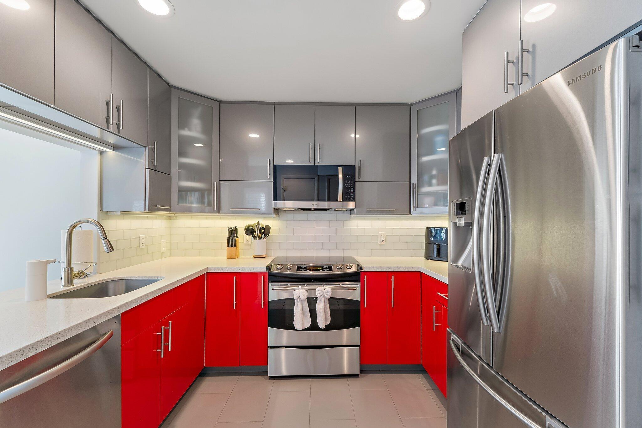 PINE CONE ESTATES - Residential