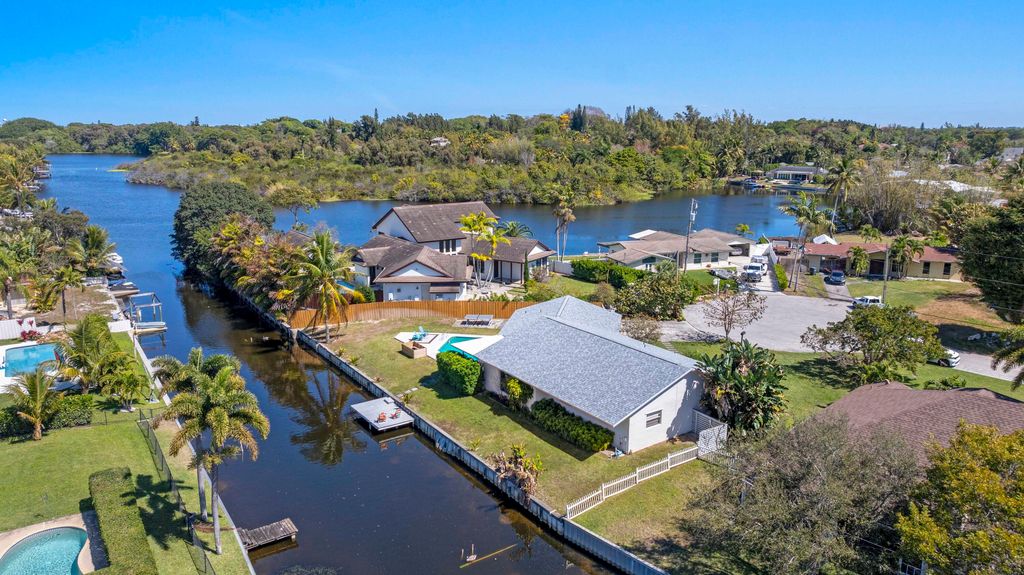 Photo of 6797 Bayshore Drive, Lake Worth, FL 33462 (MLS # R11167165)