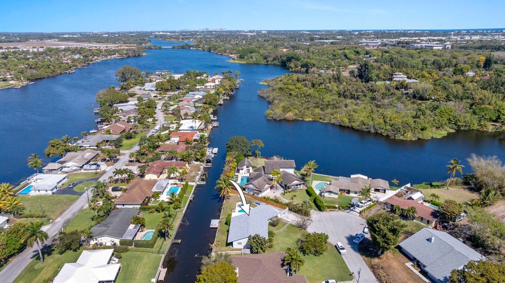 Photo of 6797 Bayshore Drive, Lake Worth, FL 33462 (MLS # R11167165)