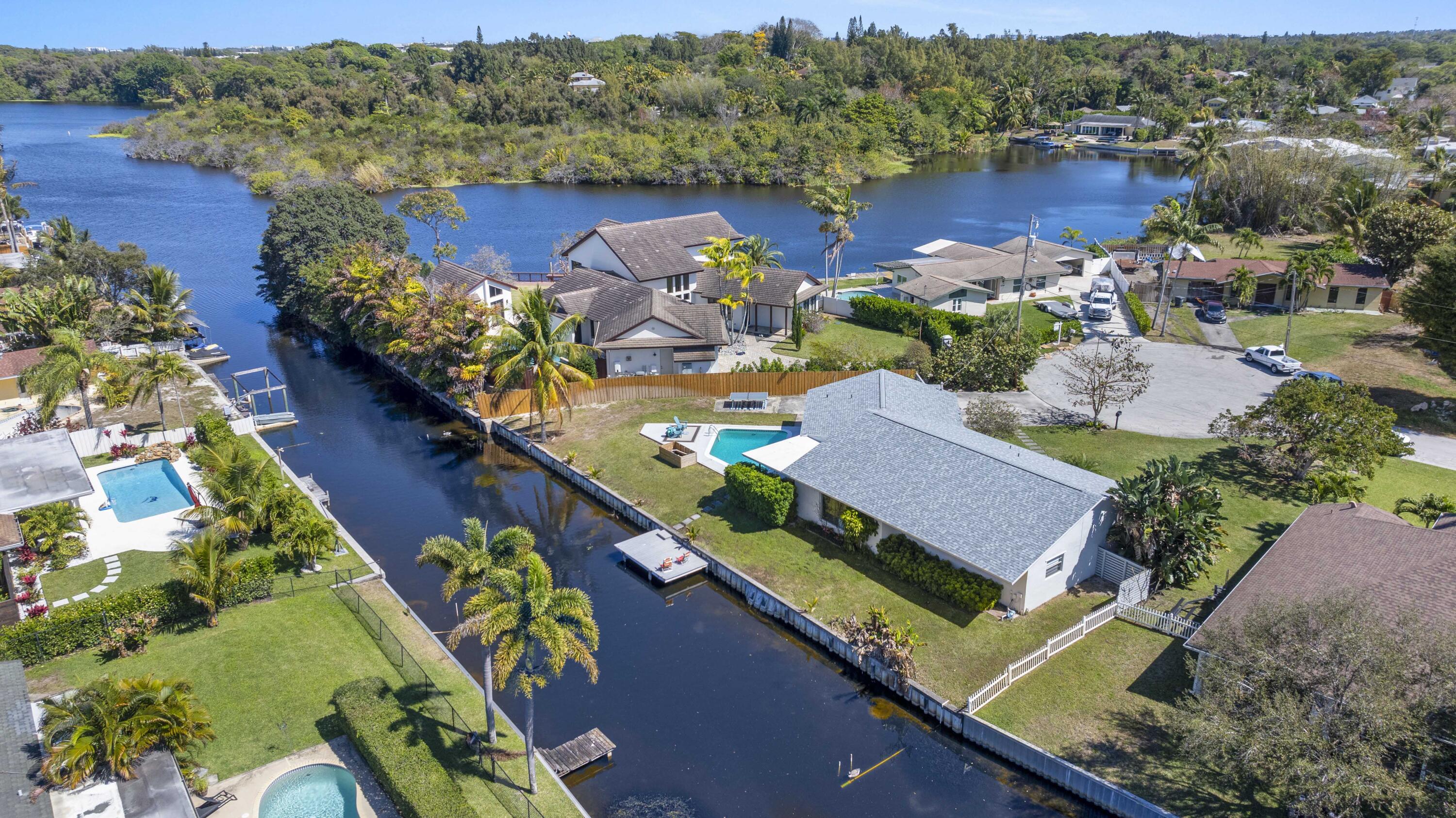 ISLAND ESTATES - Residential