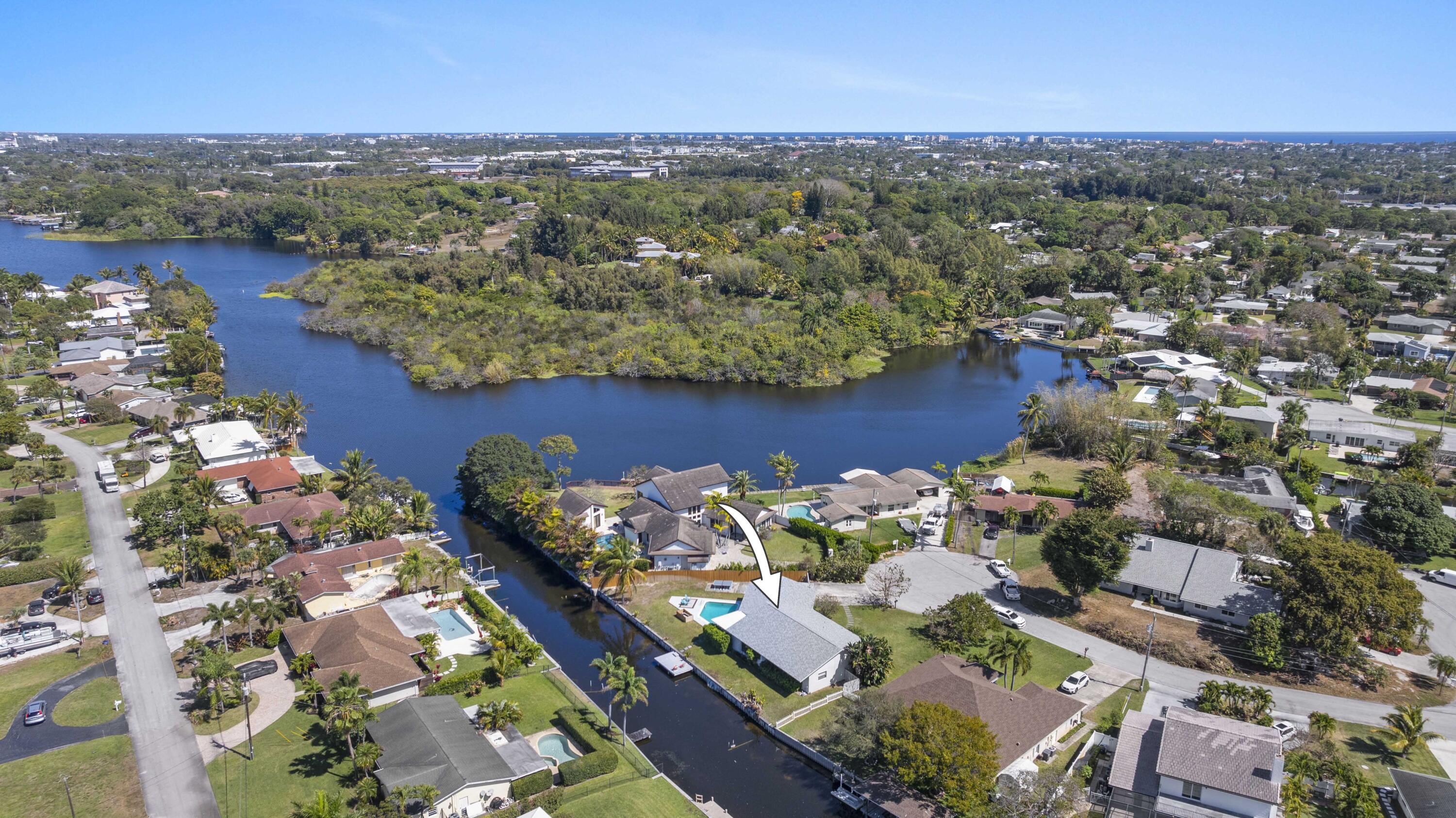 ISLAND ESTATES - Residential