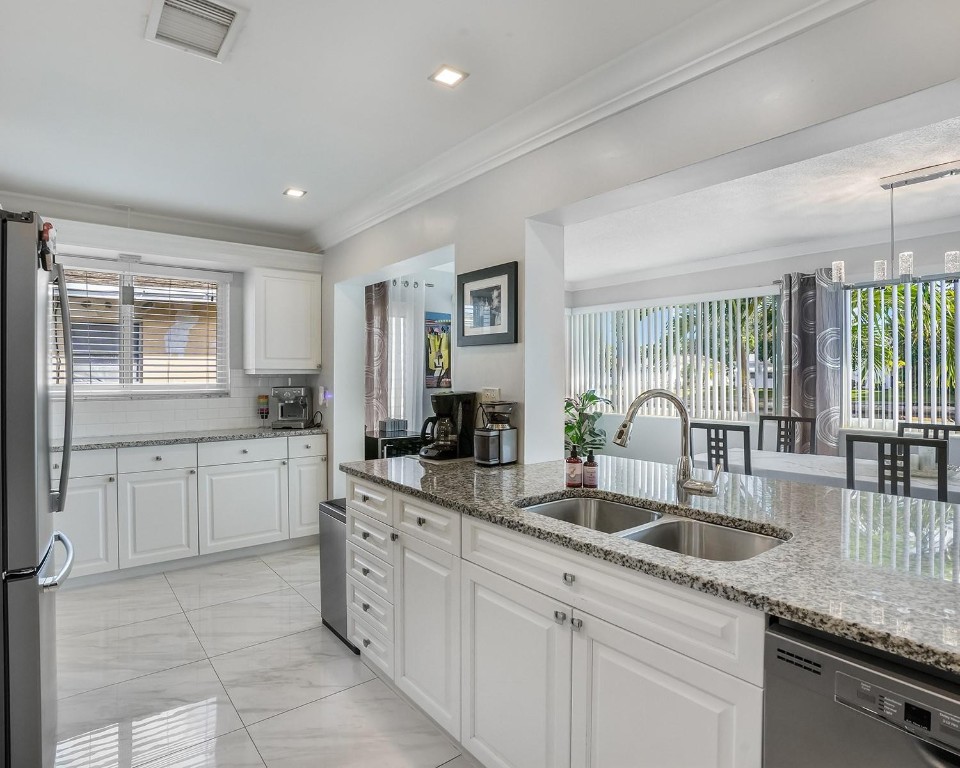 Mainlands Of Tamarac Lake - Residential