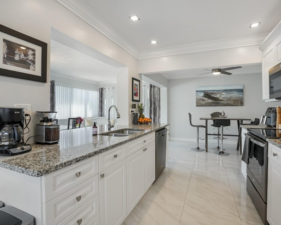 Mainlands Of Tamarac Lake - Residential