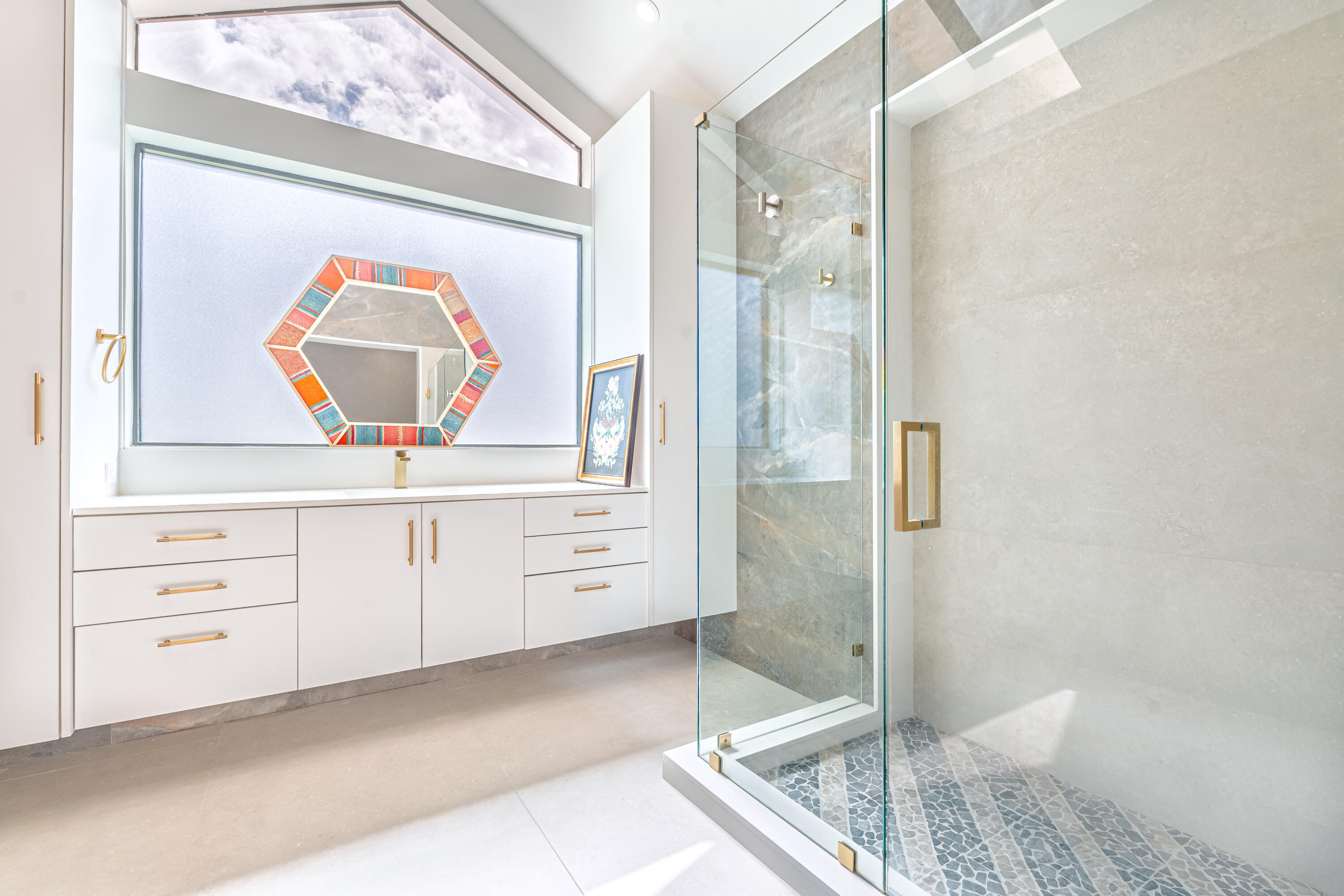 EASTPOINTE COUNTRY CLUB 7C - Residential