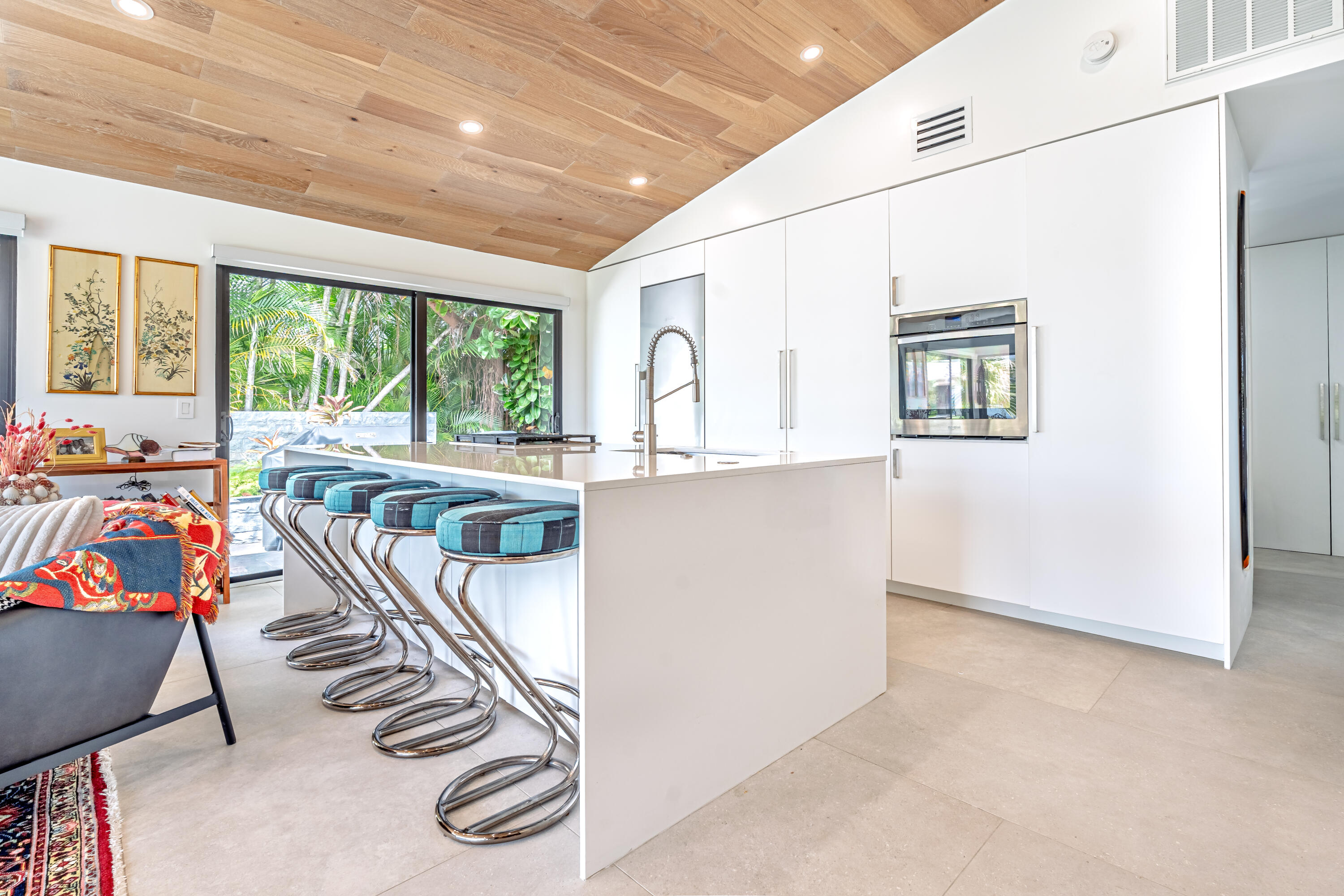 EASTPOINTE COUNTRY CLUB 7C - Residential