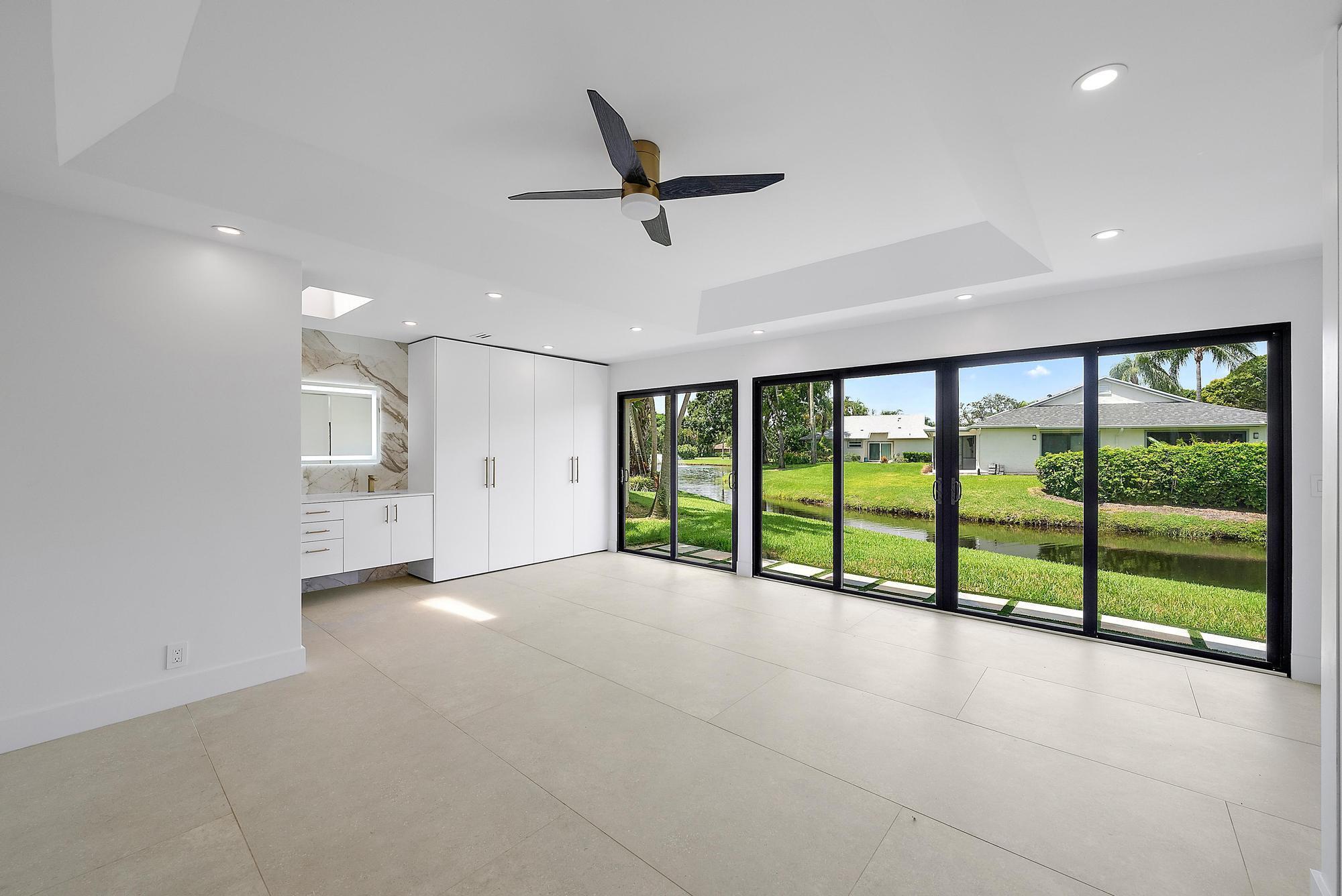 EASTPOINTE COUNTRY CLUB 7C - Residential