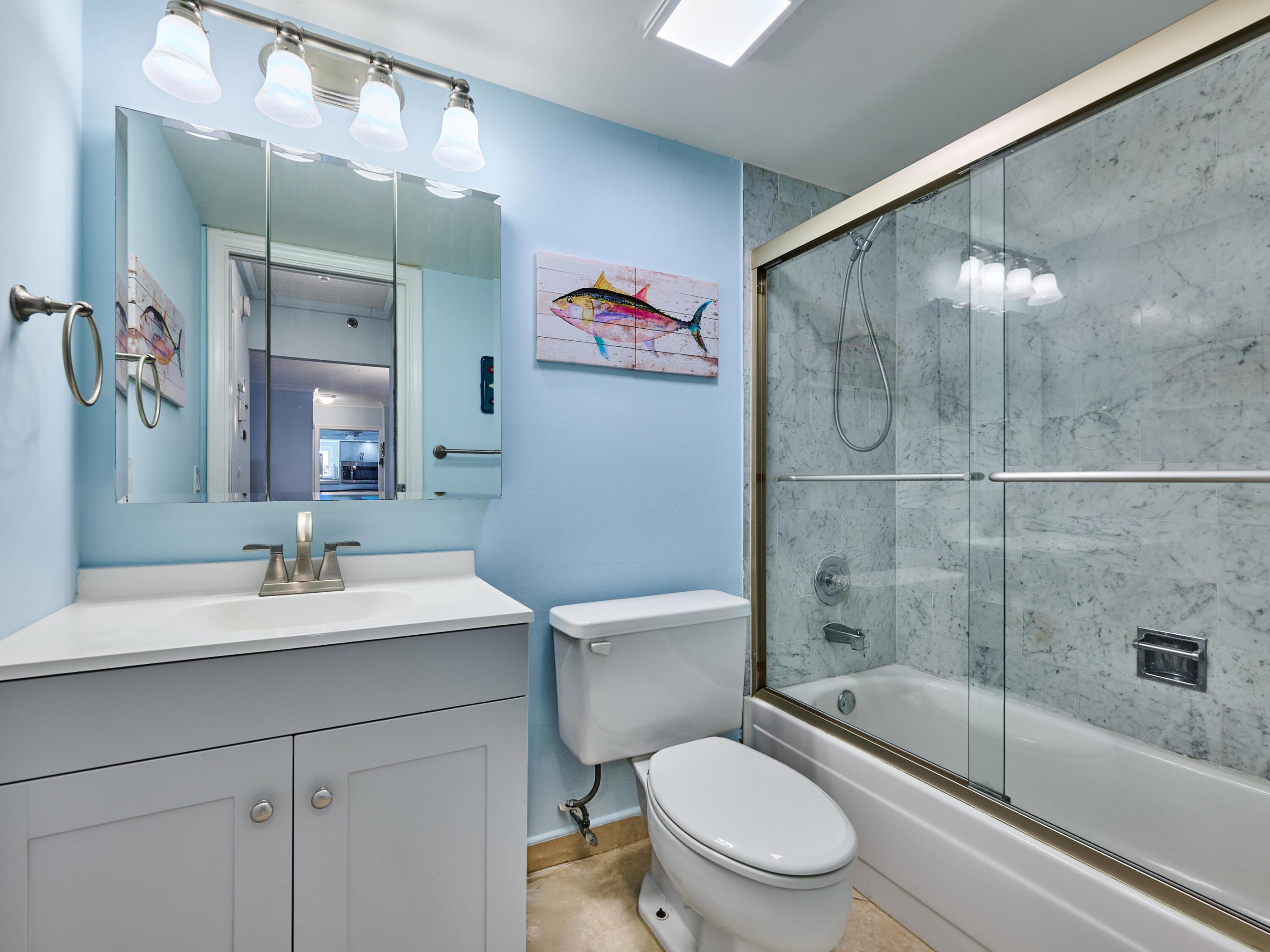 AMBASSADORS V NORTH CONDO - Residential