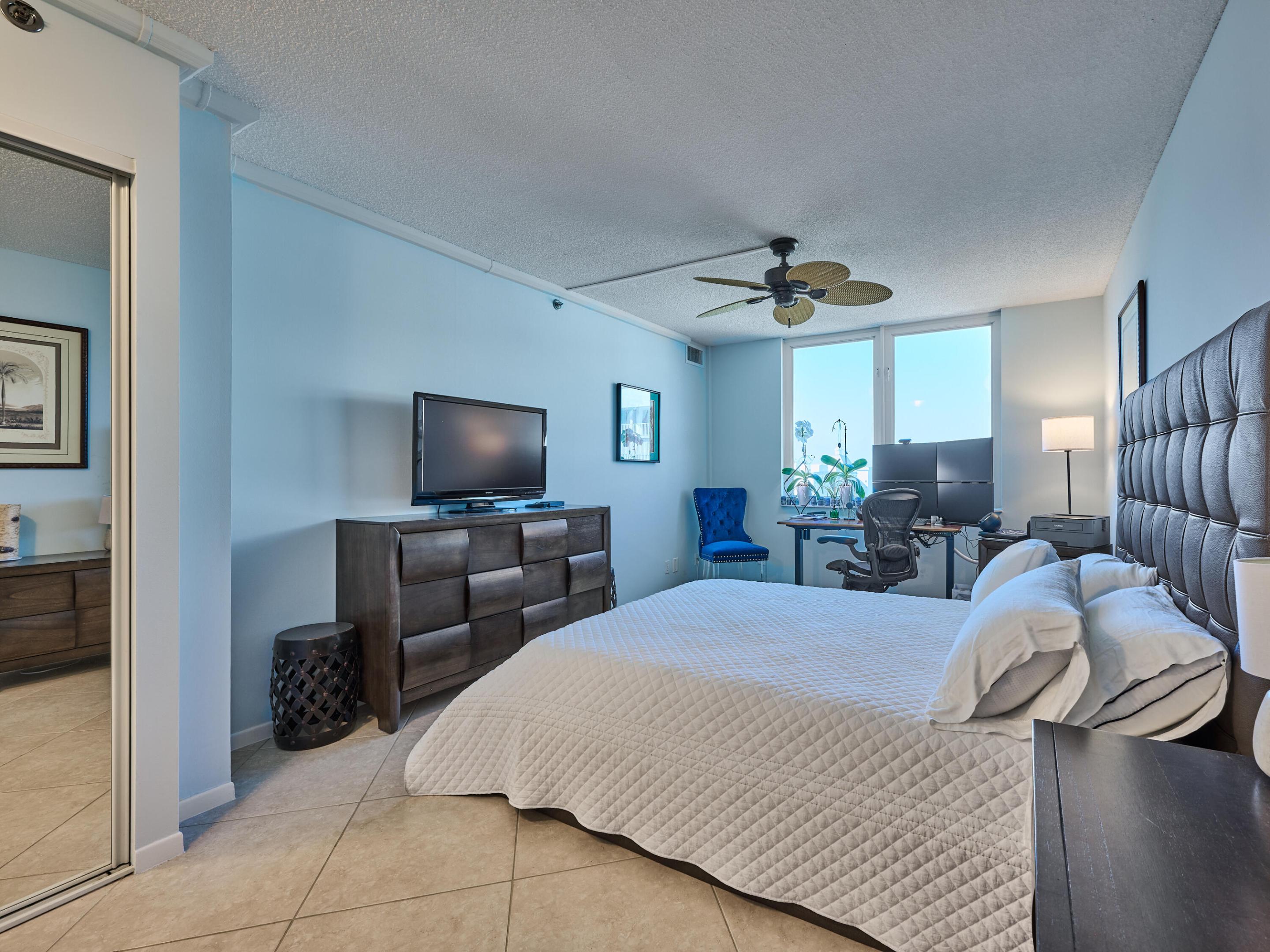 AMBASSADORS V NORTH CONDO - Residential