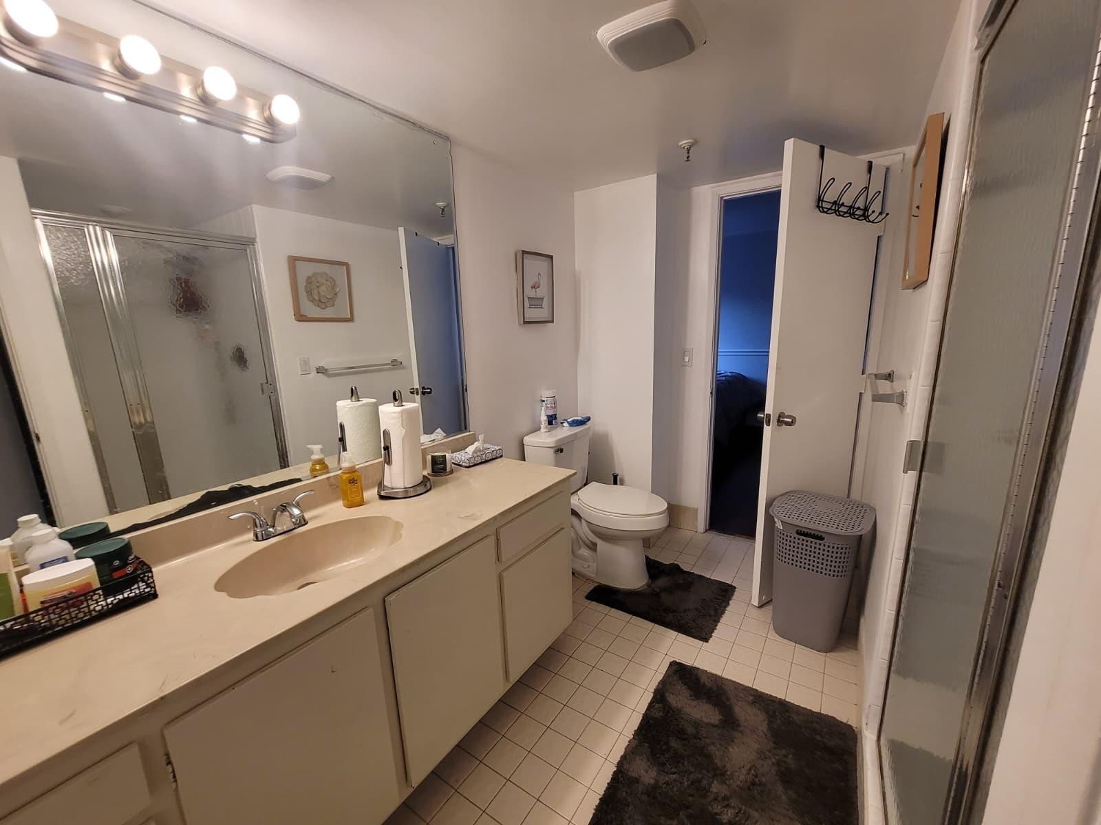 CYPRESS BEND CONDOMINIUM II - Residential Lease