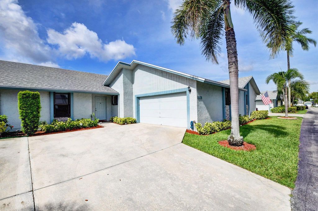 Photo of 9142 SW 22nd Street #D, Boca Raton, FL 33428 (MLS # R10898081)