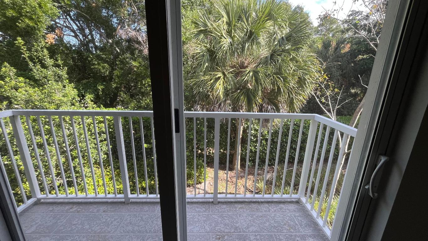 PIONEER ESTATES - Residential Lease