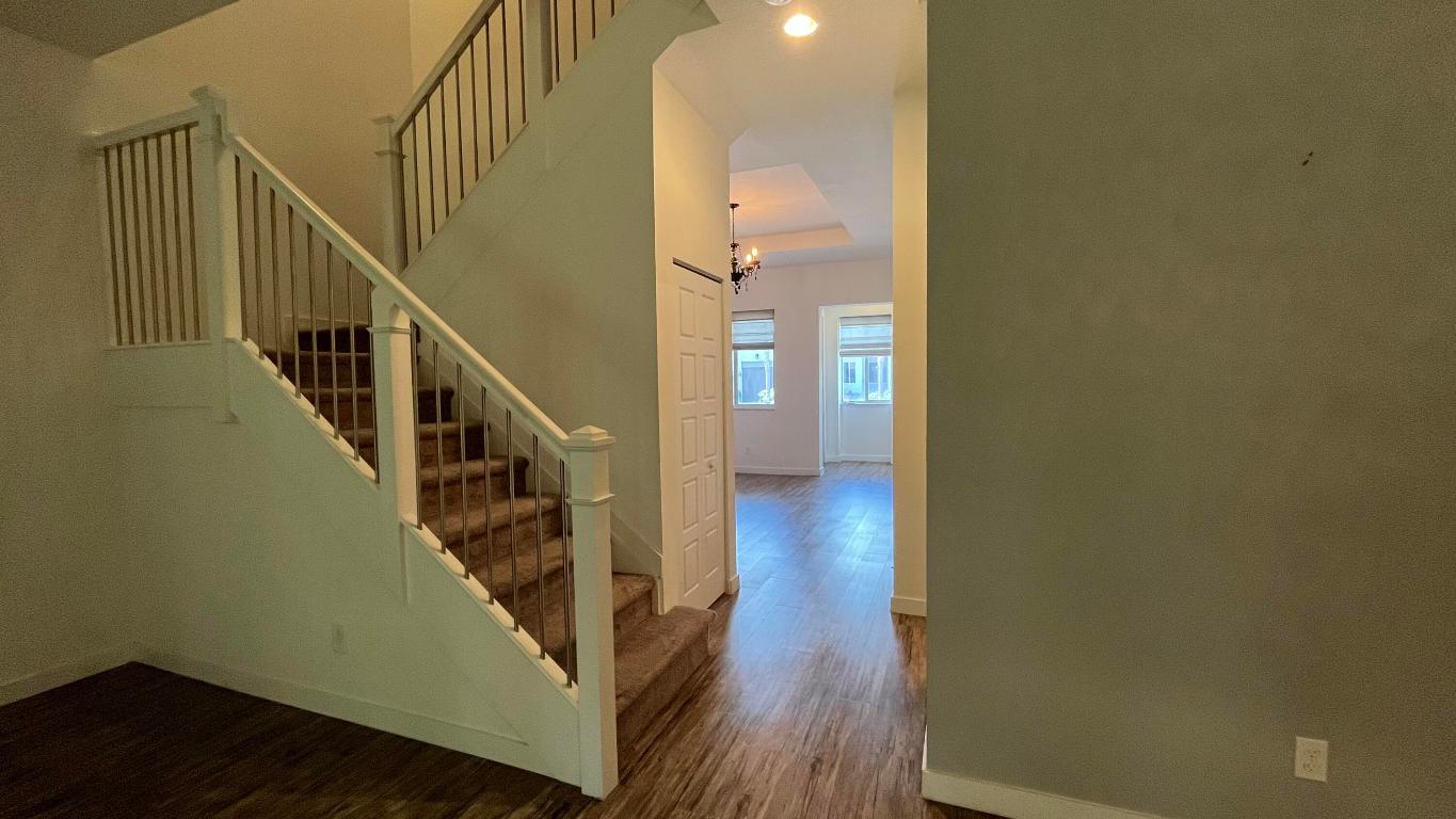 PIONEER ESTATES - Residential Lease