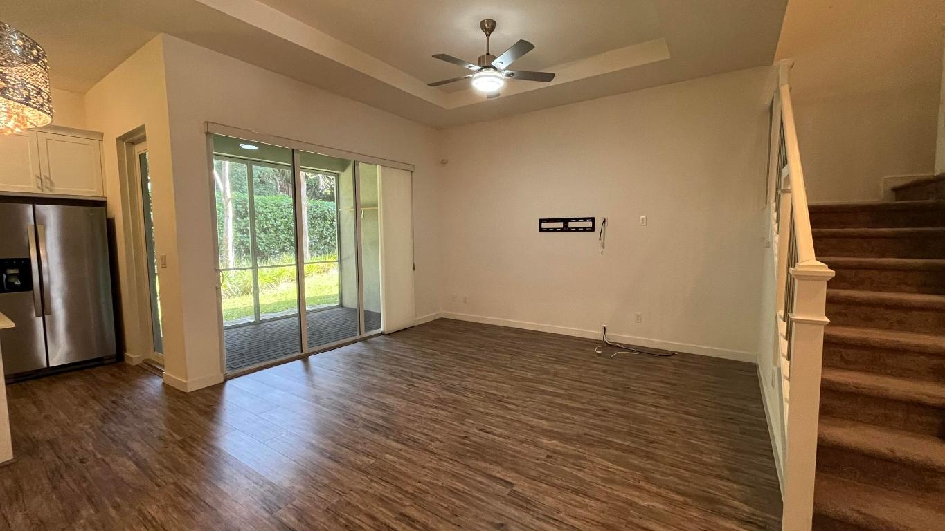 PIONEER ESTATES - Residential Lease