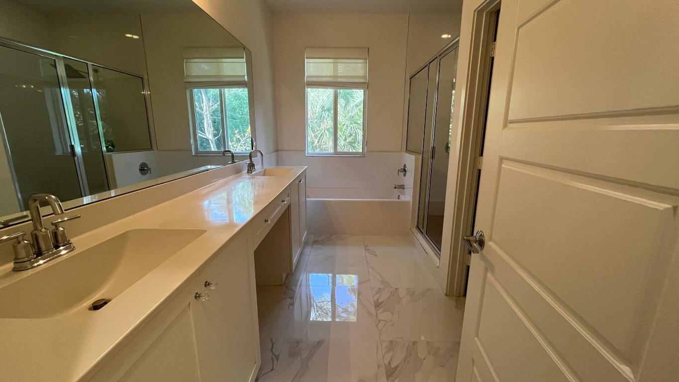 PIONEER ESTATES - Residential Lease