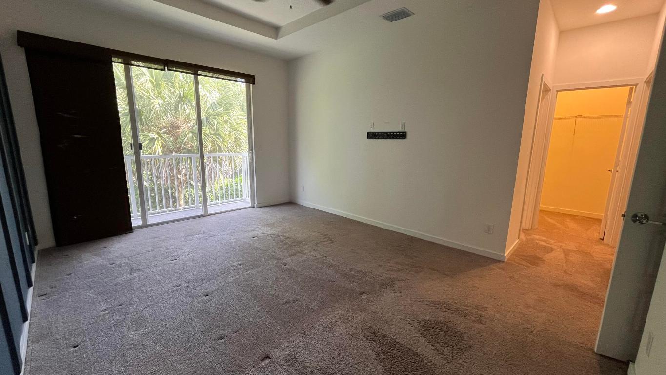 PIONEER ESTATES - Residential Lease