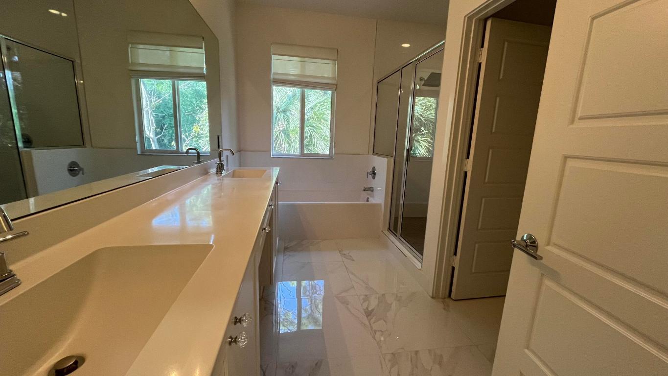 PIONEER ESTATES - Residential Lease