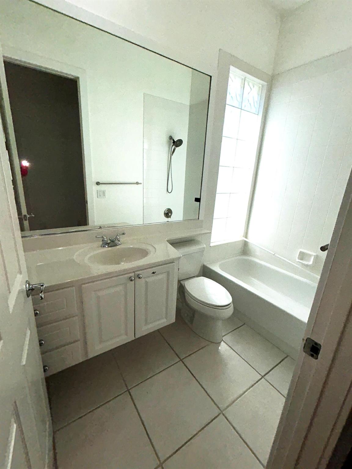 VILLAGEWALK OF WELLINGTON - Residential