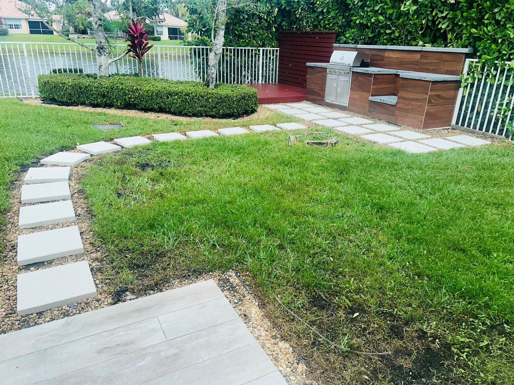 VILLAGEWALK OF WELLINGTON - Residential