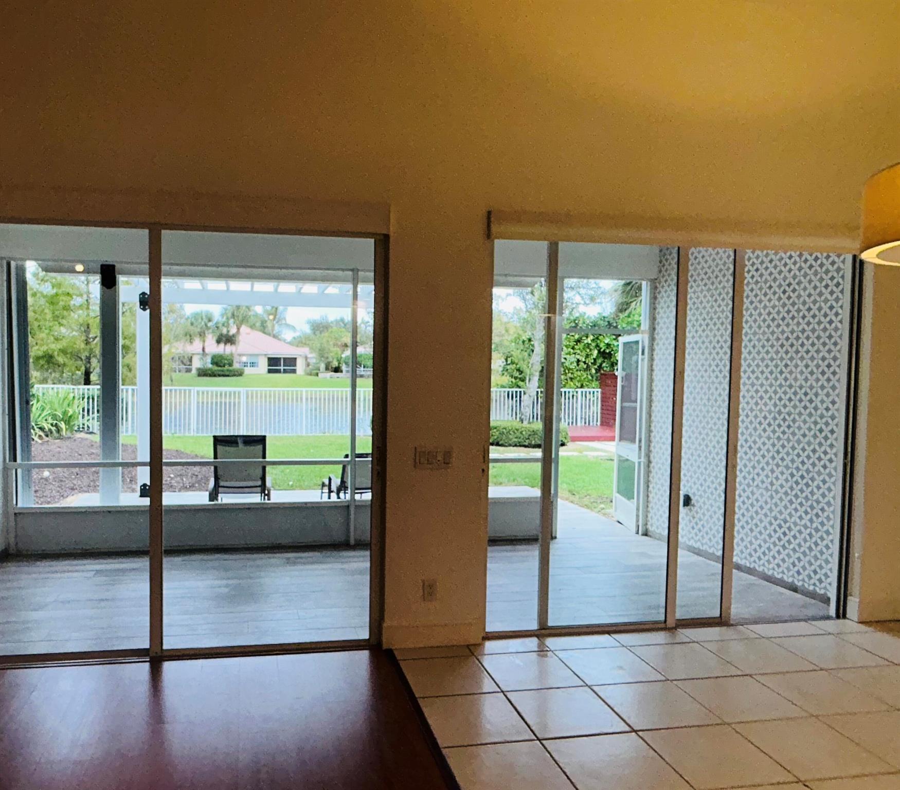 VILLAGEWALK OF WELLINGTON - Residential