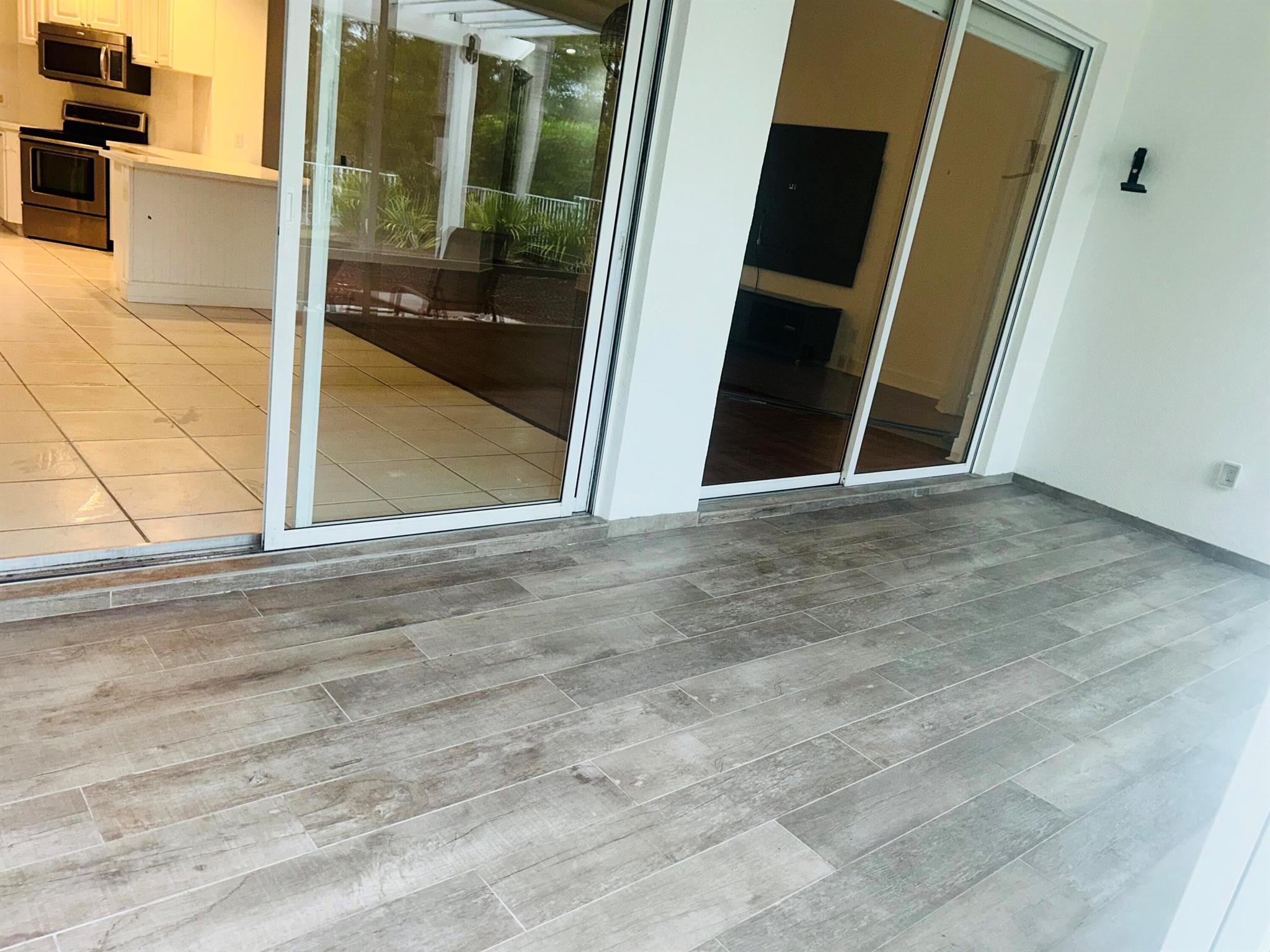 VILLAGEWALK OF WELLINGTON - Residential