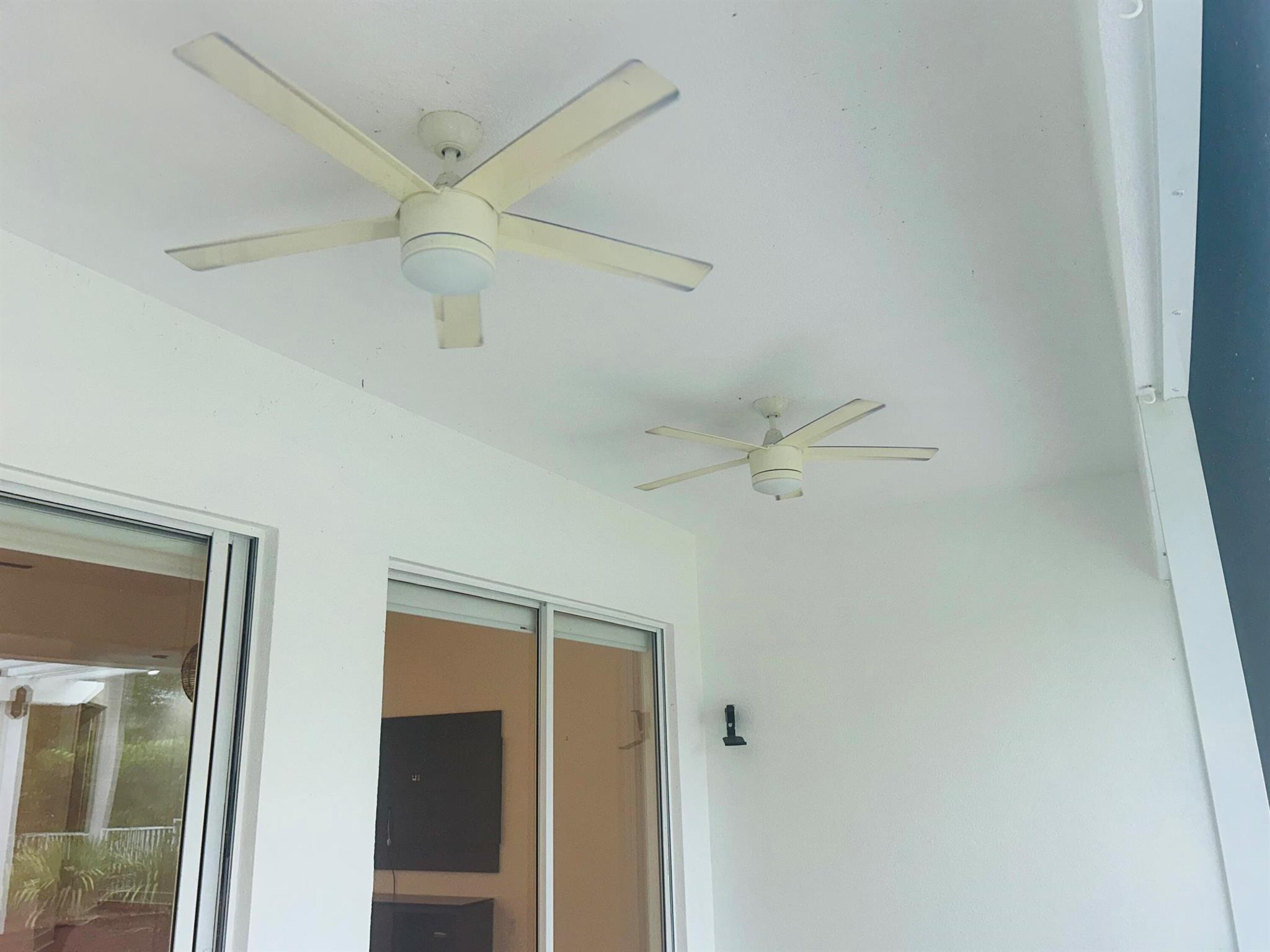 VILLAGEWALK OF WELLINGTON - Residential