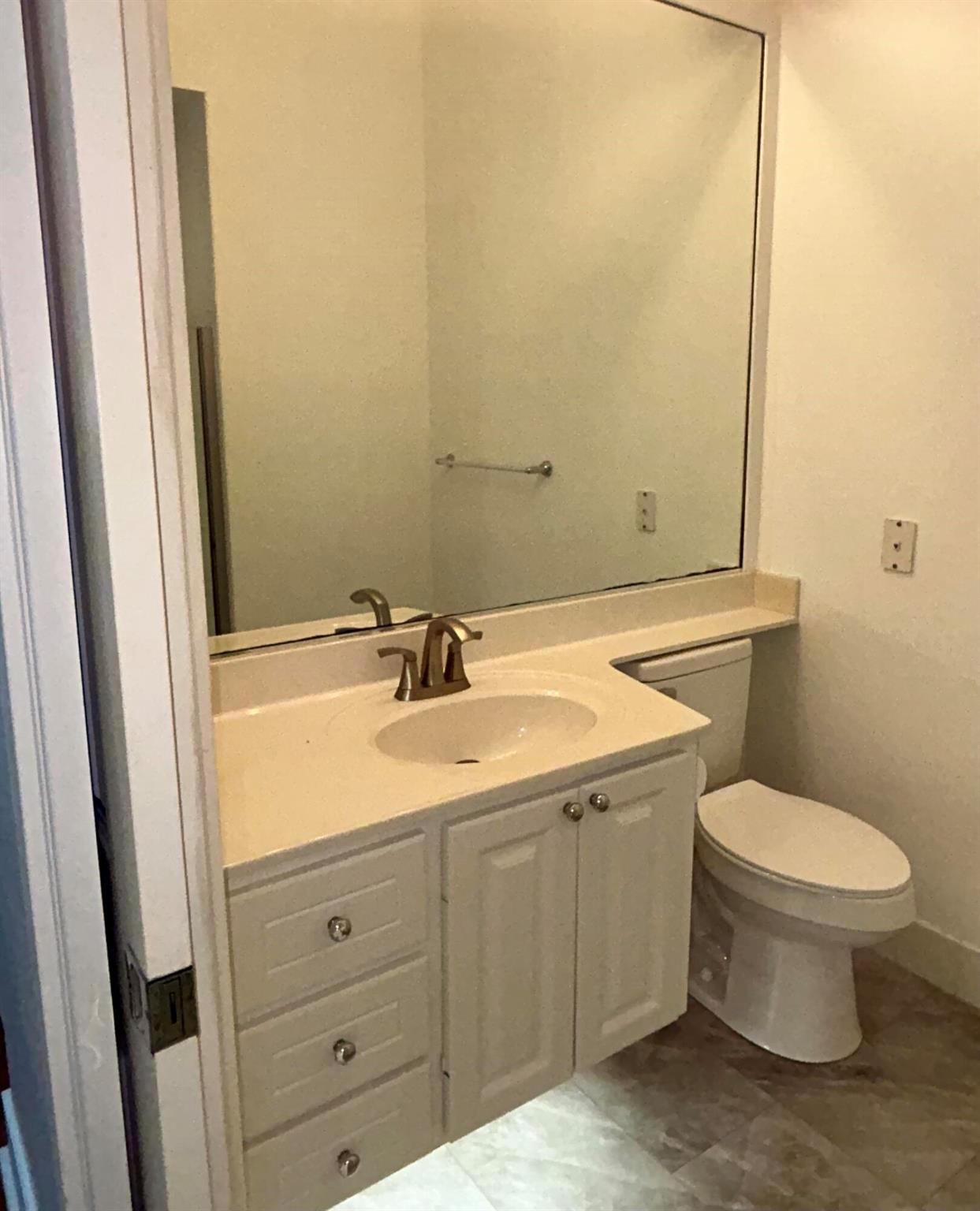 VILLAGEWALK OF WELLINGTON - Residential