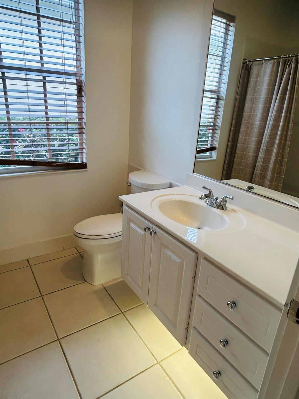 VILLAGEWALK OF WELLINGTON - Residential