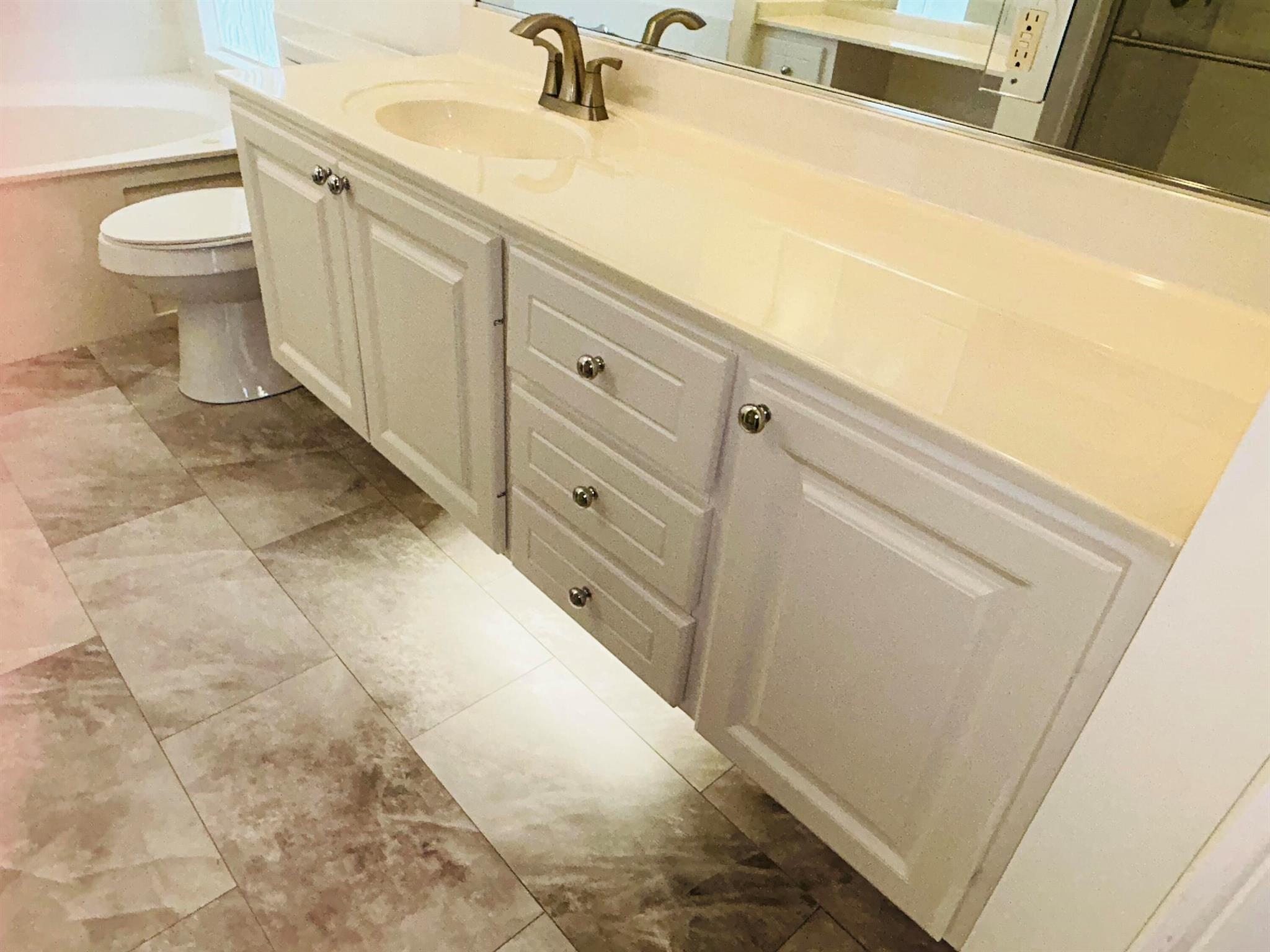 VILLAGEWALK OF WELLINGTON - Residential