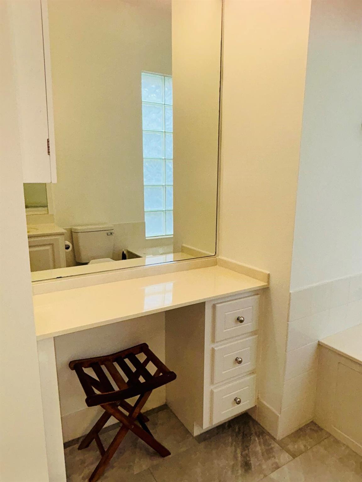 VILLAGEWALK OF WELLINGTON - Residential