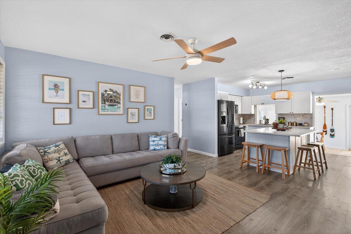 SECOND ADD TO POMPANO ESTATES - Residential Lease