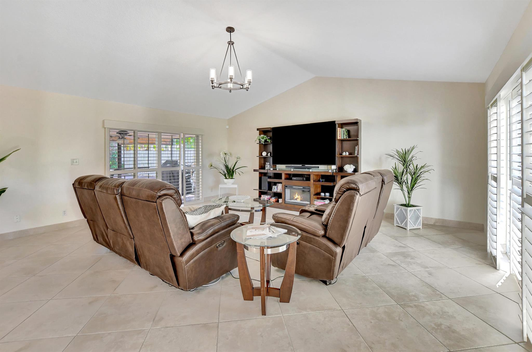 830 Camino Gardens Lane