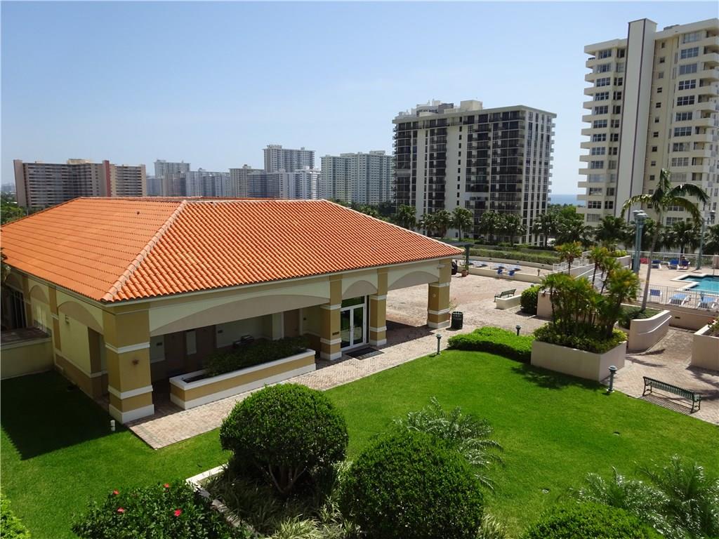 Tides at Bridgeside Squar - Residential