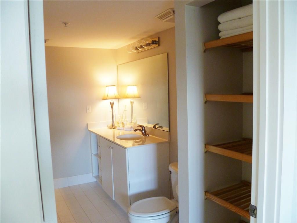 Tides at Bridgeside Squar - Residential