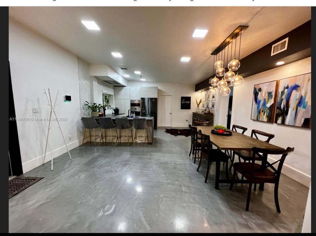 WEST MIAMI SHORES SEC D - Residential