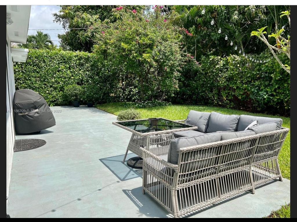 WEST MIAMI SHORES SEC D - Residential