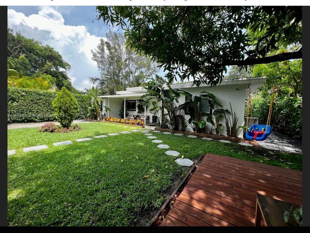 WEST MIAMI SHORES SEC D - Residential