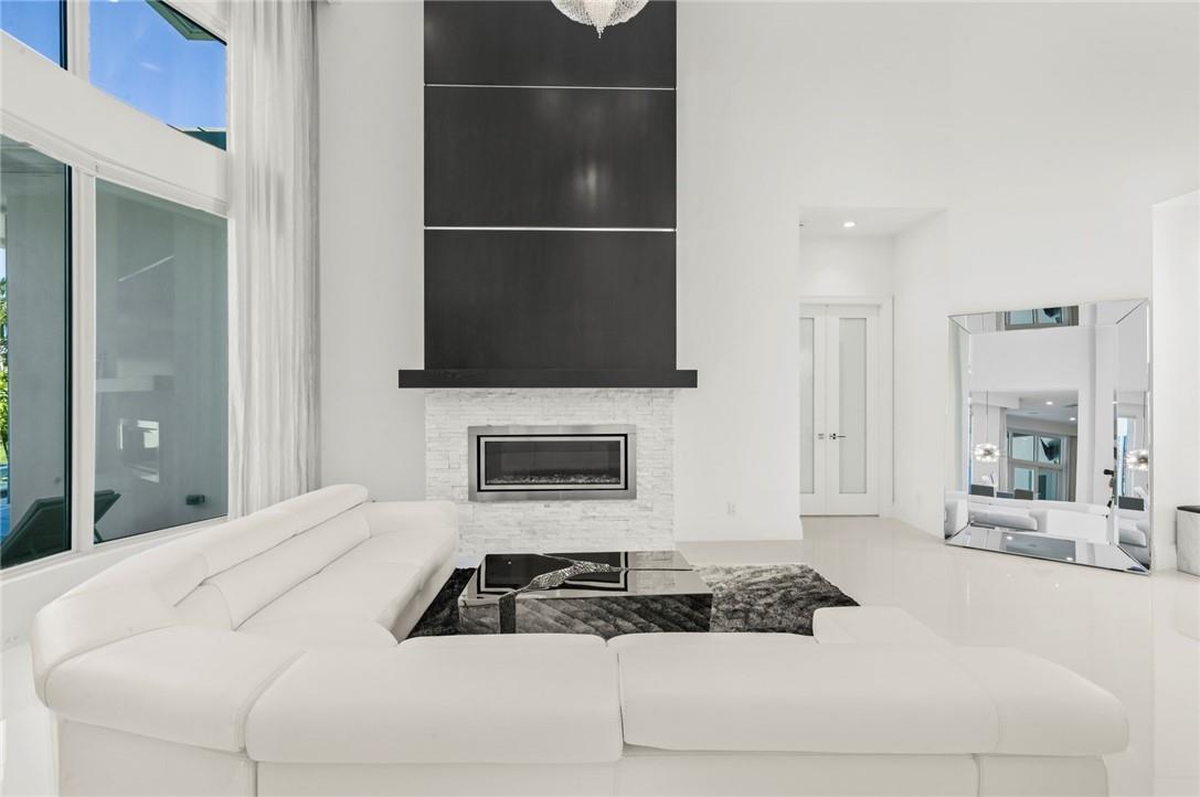 The Enclave 143-26 B - Residential