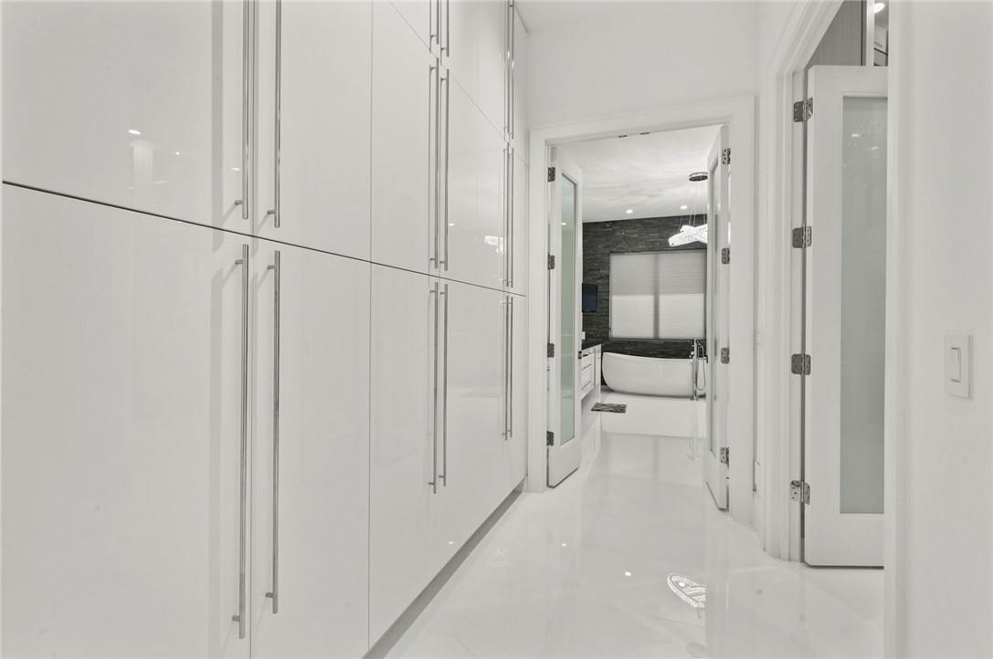 The Enclave 143-26 B - Residential