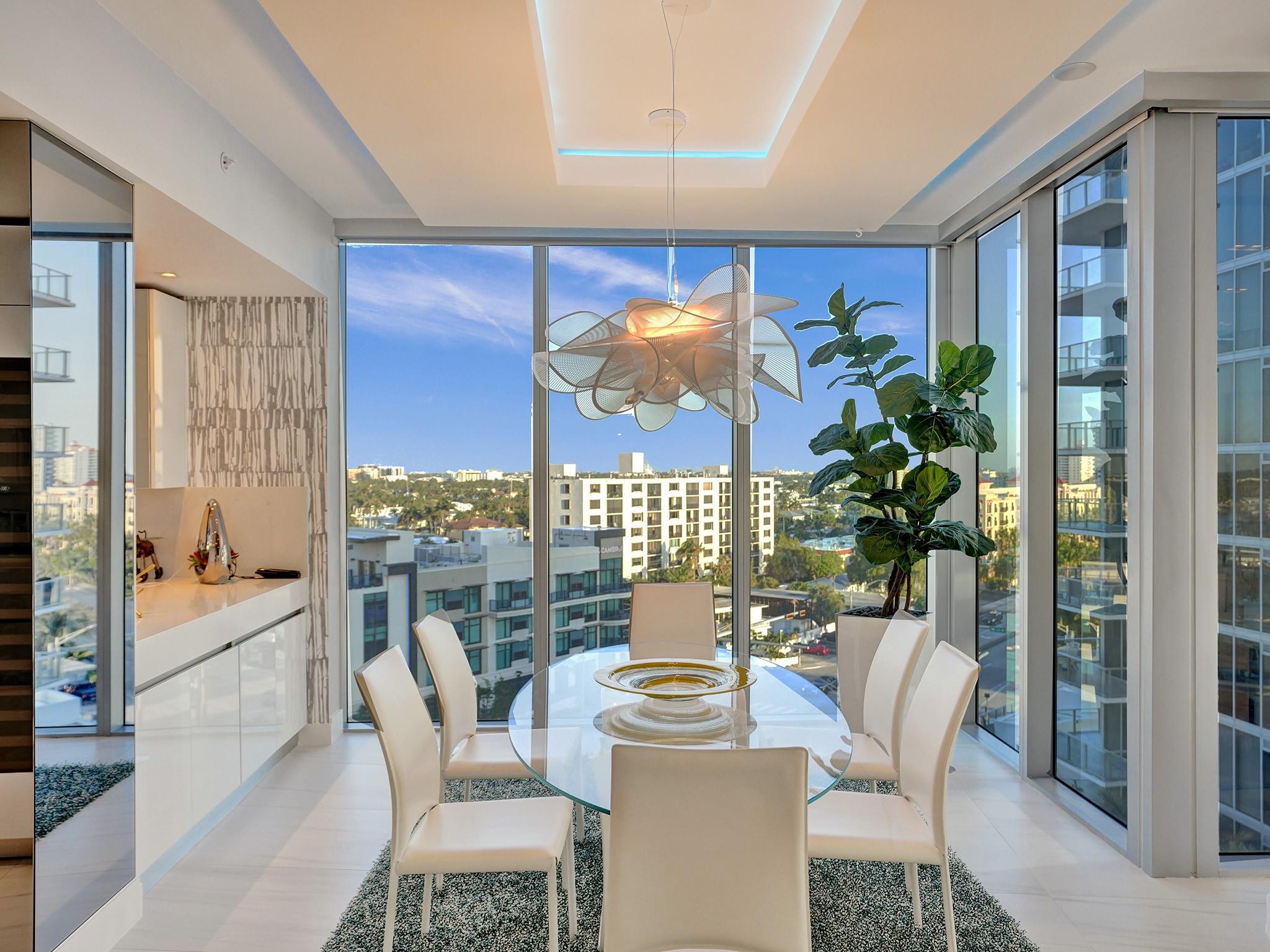 AUBERGE BEACH - Residential