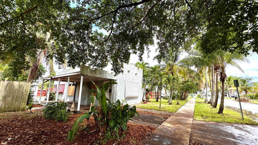 Photo of 627 Winters Street #N/A, West Palm Beach, FL 33405 (MLS # R11125228)