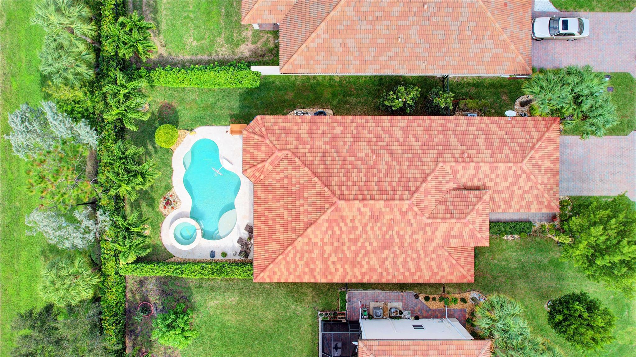 VISTA LAGO - Residential