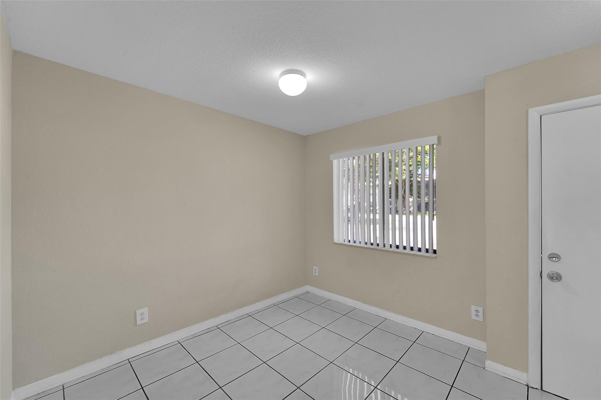 Fairway Twnhs Condo - Residential Lease