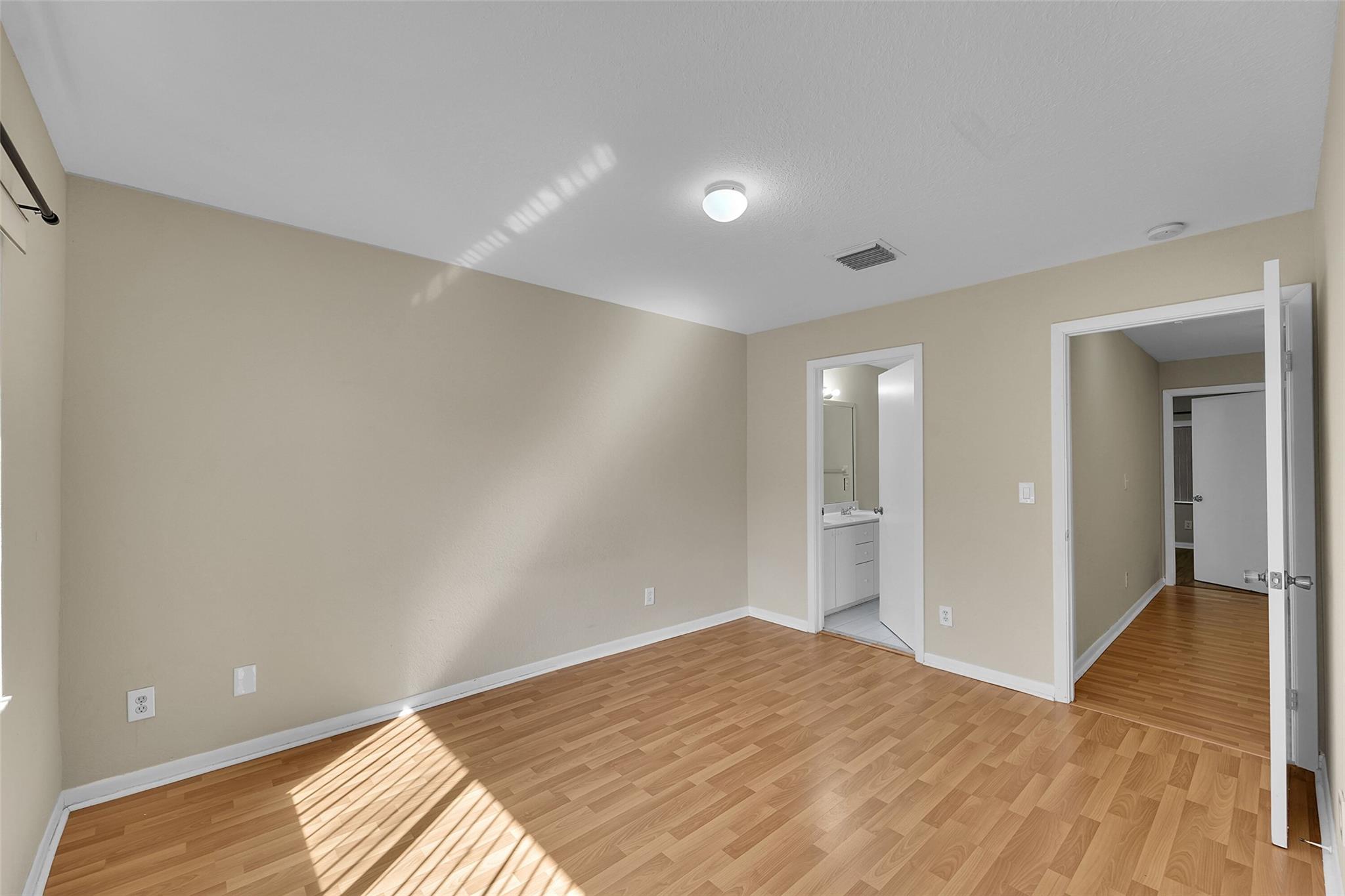 Fairway Twnhs Condo - Residential Lease