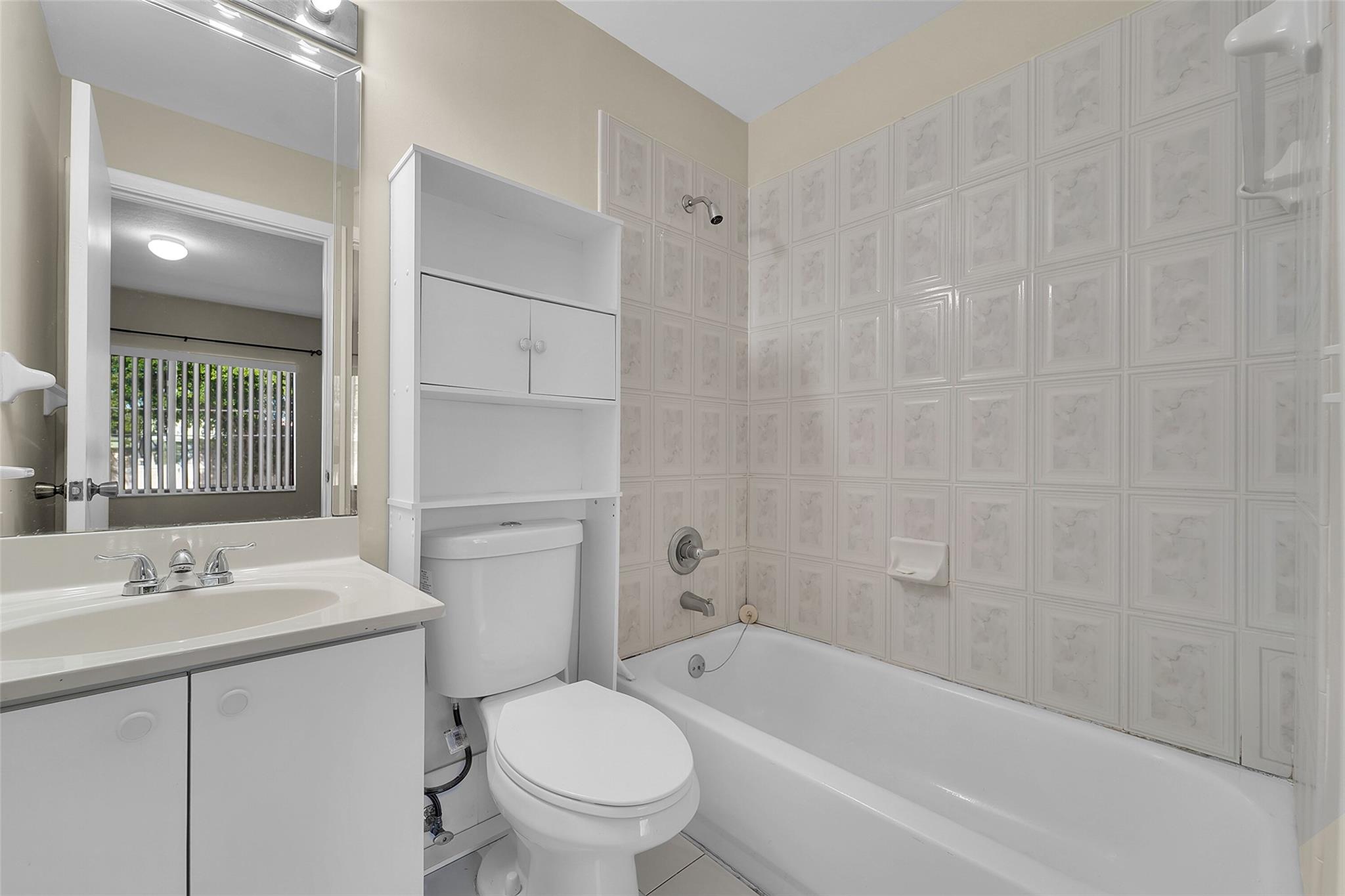 Fairway Twnhs Condo - Residential Lease