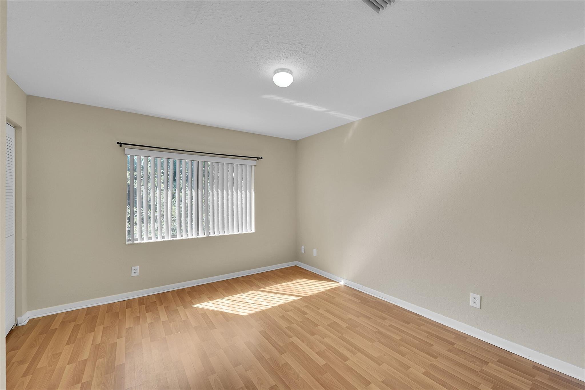 Fairway Twnhs Condo - Residential Lease