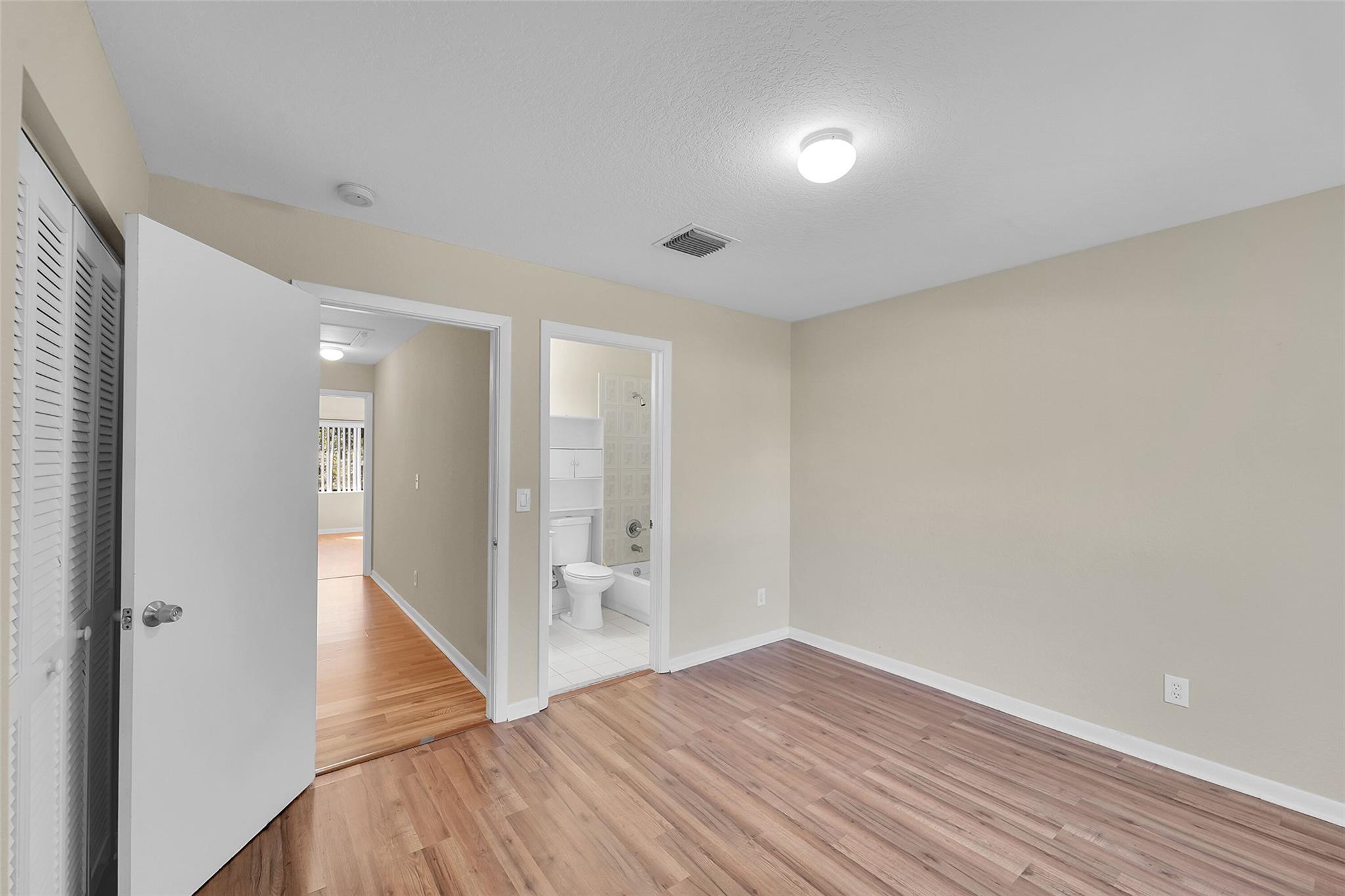 Fairway Twnhs Condo - Residential Lease