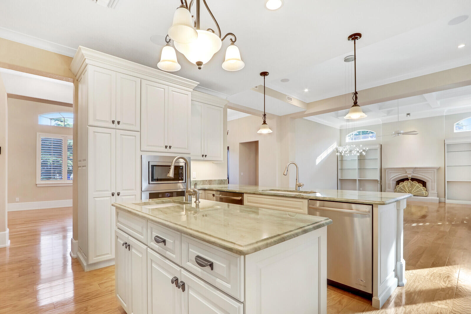 YACHT & COUNTRY CLUB OF STUART - Residential