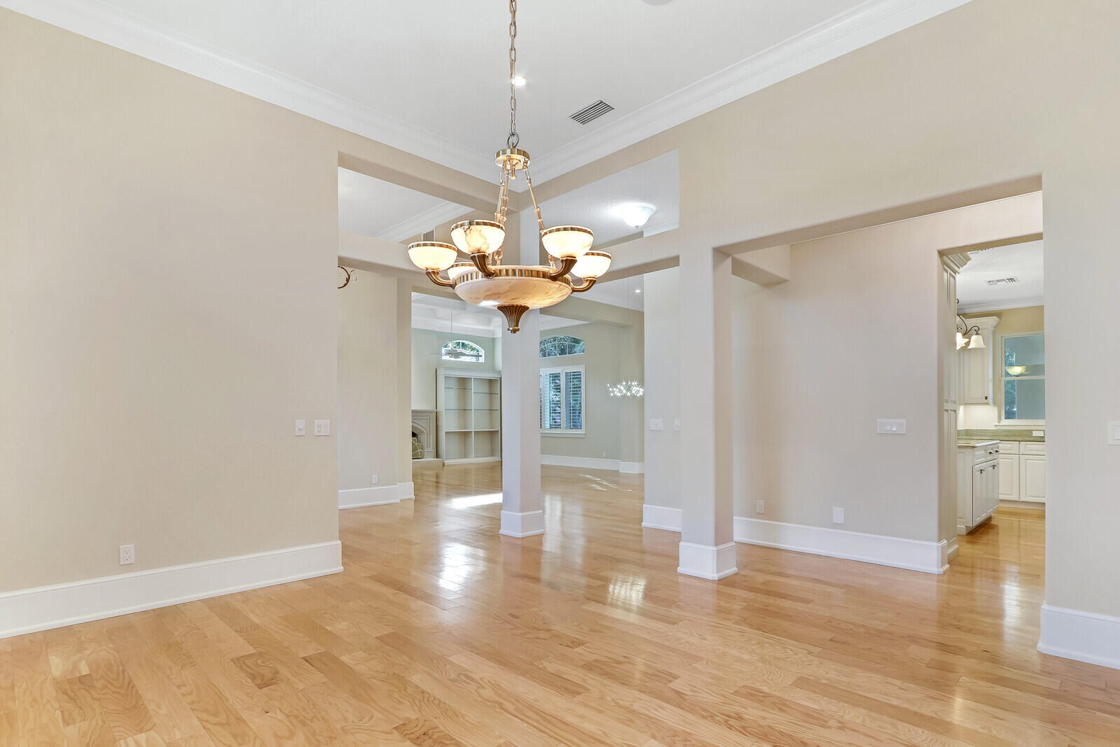 YACHT & COUNTRY CLUB OF STUART - Residential