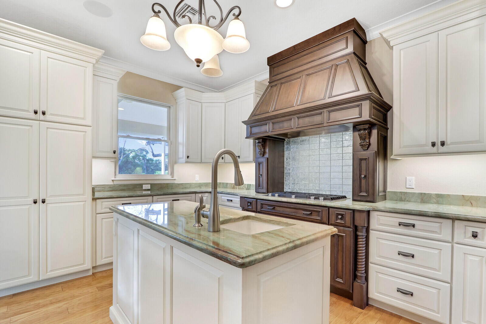 YACHT & COUNTRY CLUB OF STUART - Residential